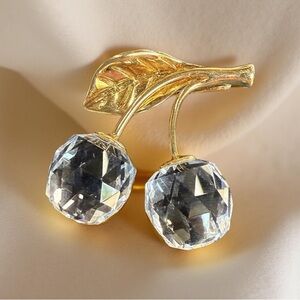 Swarovski Crystal Cherries Brooch Gold Tone Retired Authentic w/ Box